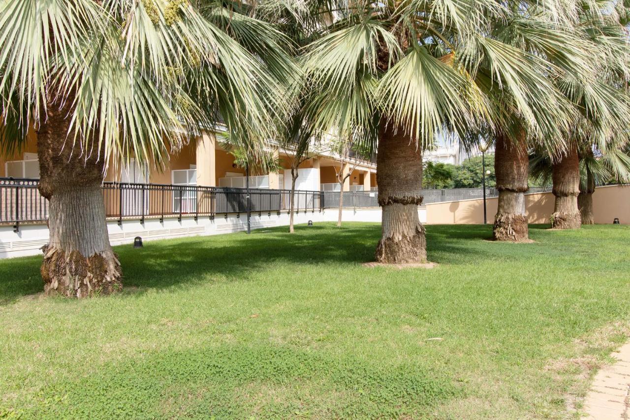Global Properties, Apartamento Con Terraza Y Piscina En La Playa De Canet Canet d'En Berenguer Luaran gambar