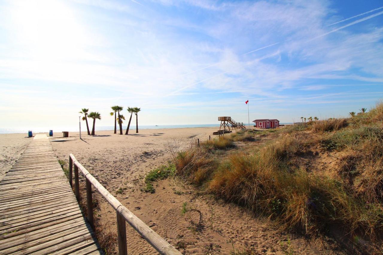 Global Properties, Apartamento Con Terraza Y Piscina En La Playa De Canet Canet d'En Berenguer Luaran gambar